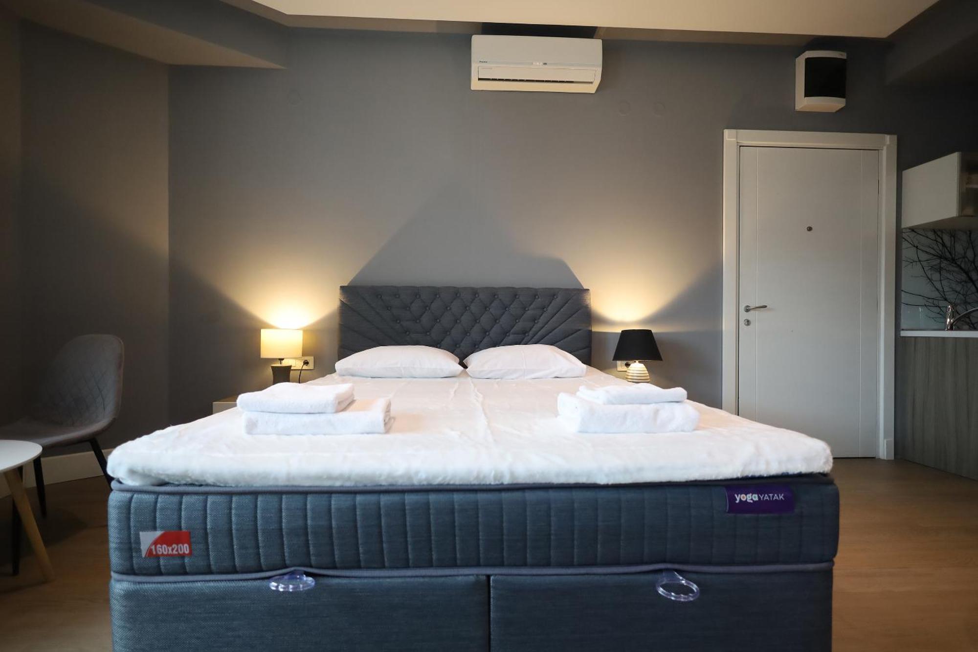 Status-m Franca Sea View Appartement